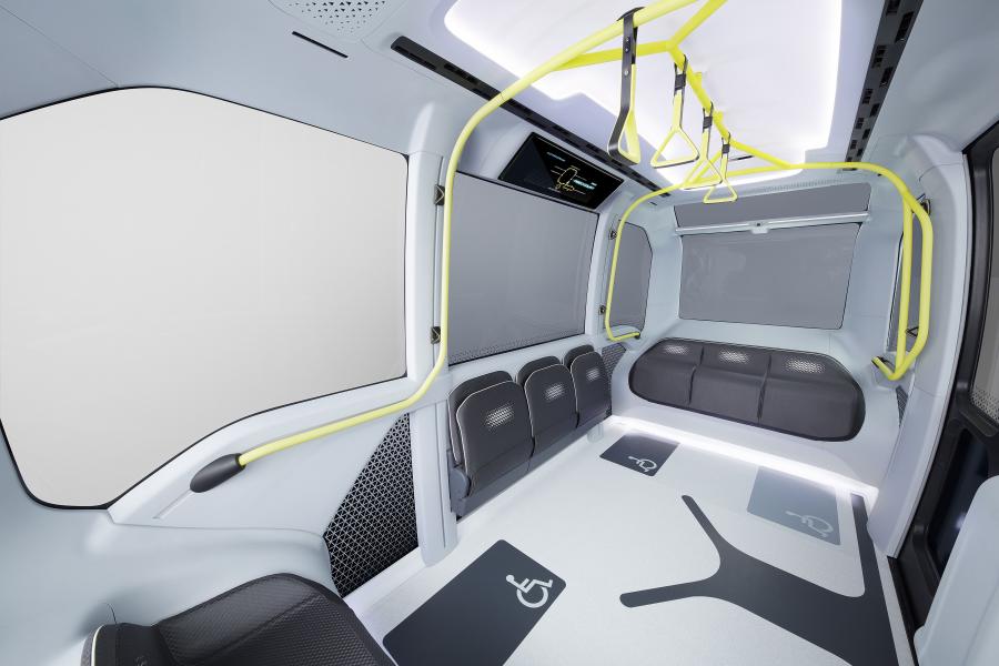 Интерьер Toyota e-Palette 2019 года  (фото 6 из 29)